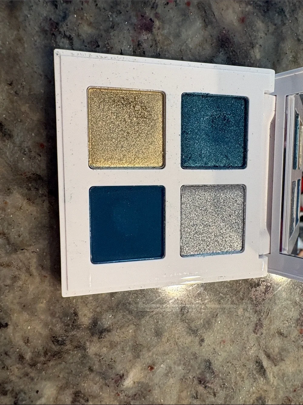 Makeup By Mario compact quad